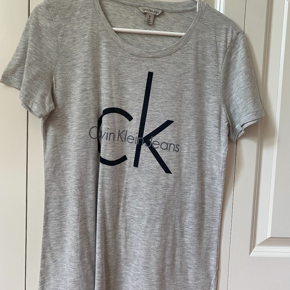 Medium Calvin Klein Shirt